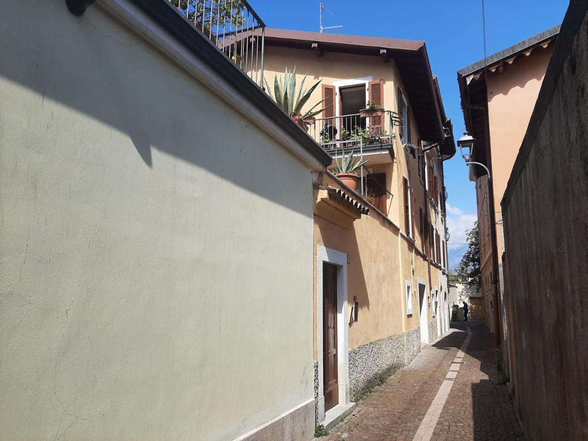Casa Castel Gargnano Exterior foto